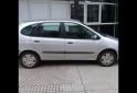 Autos - Renault Scenic 2009 Nafta 130000Km - En Venta
