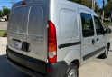 Utilitarios - Renault Kangoo confort 1.6 2018 Nafta 120000Km - En Venta