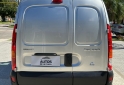 Utilitarios - Renault Kangoo confort 1.6 2018 Nafta 120000Km - En Venta