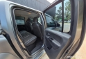 Camionetas - Volkswagen AMAROK 4X4 HIGHLINE AT 2020 Diesel 100000Km - En Venta