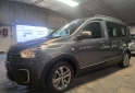 Utilitarios - Renault Kangoo Stepway 2023 GNC 60000Km - En Venta