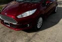 Autos - Ford Fiesta kinetic 2015 Nafta 97000Km - En Venta
