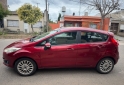 Autos - Ford Fiesta kinetic 2015 Nafta 97000Km - En Venta