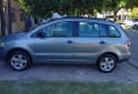 Autos - Volkswagen Suran 2007 Nafta 100000Km - En Venta