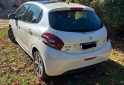 Autos - Peugeot 208 feline 2017 Nafta 109000Km - En Venta