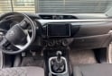 Camionetas - Toyota Hilux SR 2018 Diesel 55000Km - En Venta