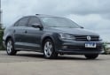 Autos - Volkswagen Vento 2017 Nafta 93000Km - En Venta