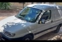 Utilitarios - Peugeot Partner Furgón Confort 2006 Diesel 265000Km - En Venta