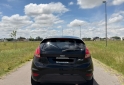 Autos - Ford Fiesta Kinetic S 2015 Nafta 240000Km - En Venta