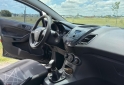 Autos - Ford Fiesta Kinetic S 2015 Nafta 240000Km - En Venta