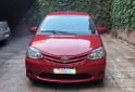 Autos - Toyota Etios XS 2016 Nafta 125000Km - En Venta
