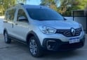 Utilitarios - Renault Kangoo 2024 Nafta 34000Km - En Venta