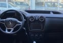 Utilitarios - Renault Kangoo 2024 Nafta 34000Km - En Venta