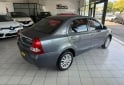 Autos - Toyota Etios XLS 2016 Nafta 124000Km - En Venta