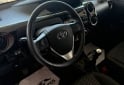Autos - Toyota Etios XLS 2016 Nafta 124000Km - En Venta