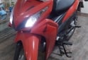 Motos - Honda Wave 110s 2023 Nafta 9000Km - En Venta