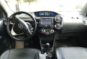 Autos - Toyota ETIOS PLATINUM 2017 Nafta 100000Km - En Venta