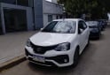 Autos - Toyota ETIOS XLS 2023 Nafta 60000Km - En Venta