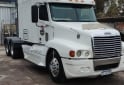 Camiones y Grúas - Vendo camión Freightliner motor detroit 520 HP Caja Fuller de 10 Modelo 2007 - En Venta