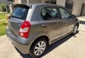 Autos - Toyota Etios 2017 Nafta 99000Km - En Venta