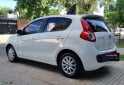 Autos - Fiat palio attractive 5 ptas 2018 GNC 102000Km - En Venta