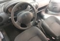 Utilitarios - Renault Kangoo furgon 1.6 GNC 2016 GNC 71000Km - En Venta