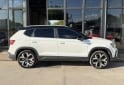 Autos - Volkswagen Taos highline 2024 Nafta 36000Km - En Venta