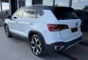 Autos - Volkswagen Taos highline 2024 Nafta 36000Km - En Venta