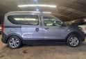 Utilitarios - Renault Kangoo Stepway 2023 GNC 60000Km - En Venta