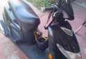 Motos - Suzuki An125 2017 Nafta 9600Km - En Venta