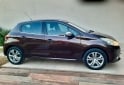 Autos - Peugeot 208 2014 Nafta 90000Km - En Venta