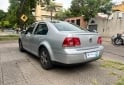 Autos - Volkswagen Bora 2.0 trendline 2009 GNC 180000Km - En Venta