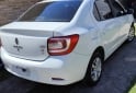 Autos - Renault Logan 2015 Nafta 98000Km - En Venta