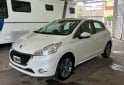 Autos - Peugeot 208 2014 Nafta 139000Km - En Venta