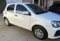 Autos - Toyota Etios 2022 Nafta 30000Km - En Venta