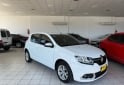 Autos - Renault Sandero Privilege 2017 Nafta 110000Km - En Venta