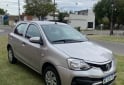 Autos - Toyota Etios X 2020 Nafta 80000Km - En Venta