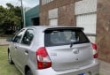 Autos - Toyota Etios X 2020 Nafta 80000Km - En Venta