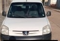 Utilitarios - Peugeot Partner kangoo Fiorino 2010 Nafta 270Km - En Venta