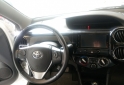 Autos - Toyota Etios 2023 Nafta 66000Km - En Venta