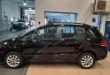 Autos - Volkswagen SURAN 1.6 TRENDLINE 2015 Nafta 92000Km - En Venta