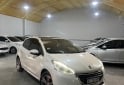 Autos - Peugeot 208 2016 Nafta 92000Km - En Venta