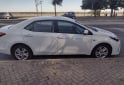Autos - Toyota 1.8 xei pa kcvr l/14 2015 Nafta 83000Km - En Venta