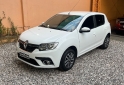 Autos - Renault Sandero Intence 2022 Nafta 40000Km - En Venta