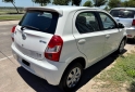 Autos - Toyota Etios XS 2016 Nafta 119000Km - En Venta