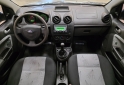 Autos - Ford FIESTA AMBIENTE PLUS 1.6L 2009 Nafta 240000Km - En Venta