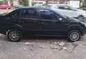Autos - Ford Fiesta Max Ambiente Plus 2009 Nafta 183000Km - En Venta