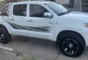 Camionetas - Toyota Hilux dx 2.5 2005 Diesel 300000Km - En Venta