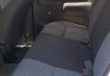 Camionetas - Toyota Hilux dx 2.5 2005 Diesel 300000Km - En Venta
