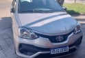 Autos - Toyota Etios xs 2017 Nafta 71000Km - En Venta